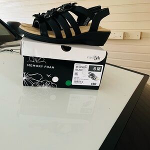 East 5th Black Strappy Sandals